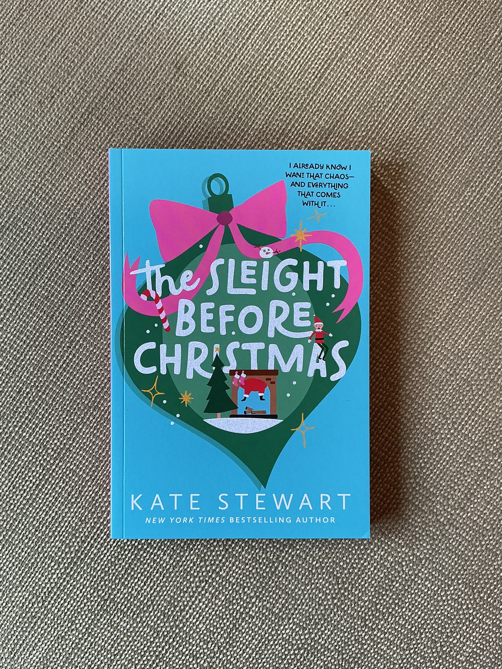 The Sleight Before Christmas (Holiday Hijinx #2) - Kate Stewart