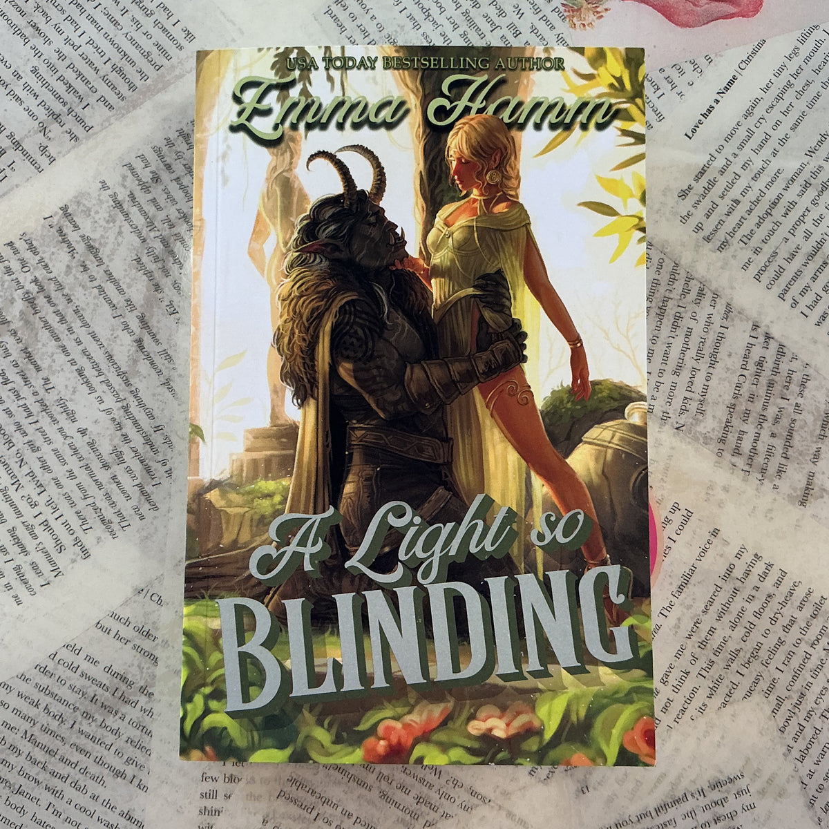 Al Light So Binding (The Kingdom Below Book 2) - Emma Hamm