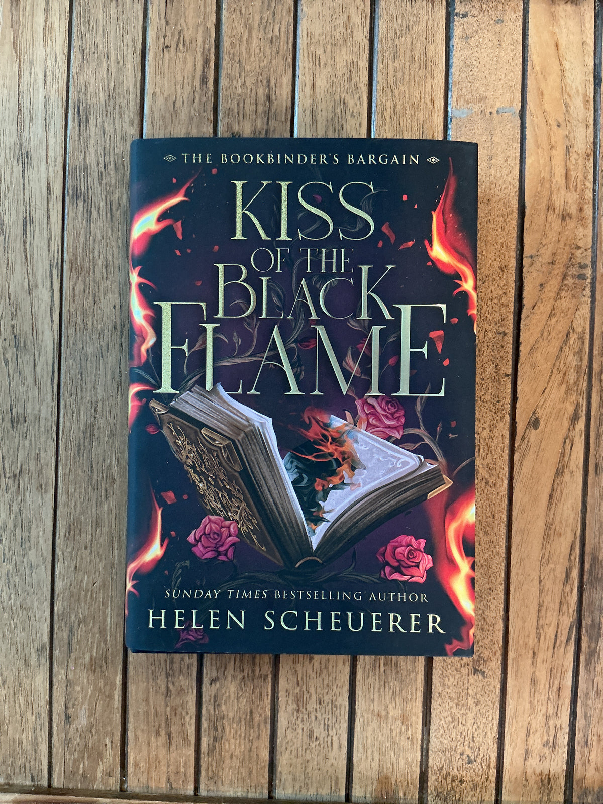 Kiss of the Black Flame (The Bookbinder's Bargain #1) - Helen Scheuerer