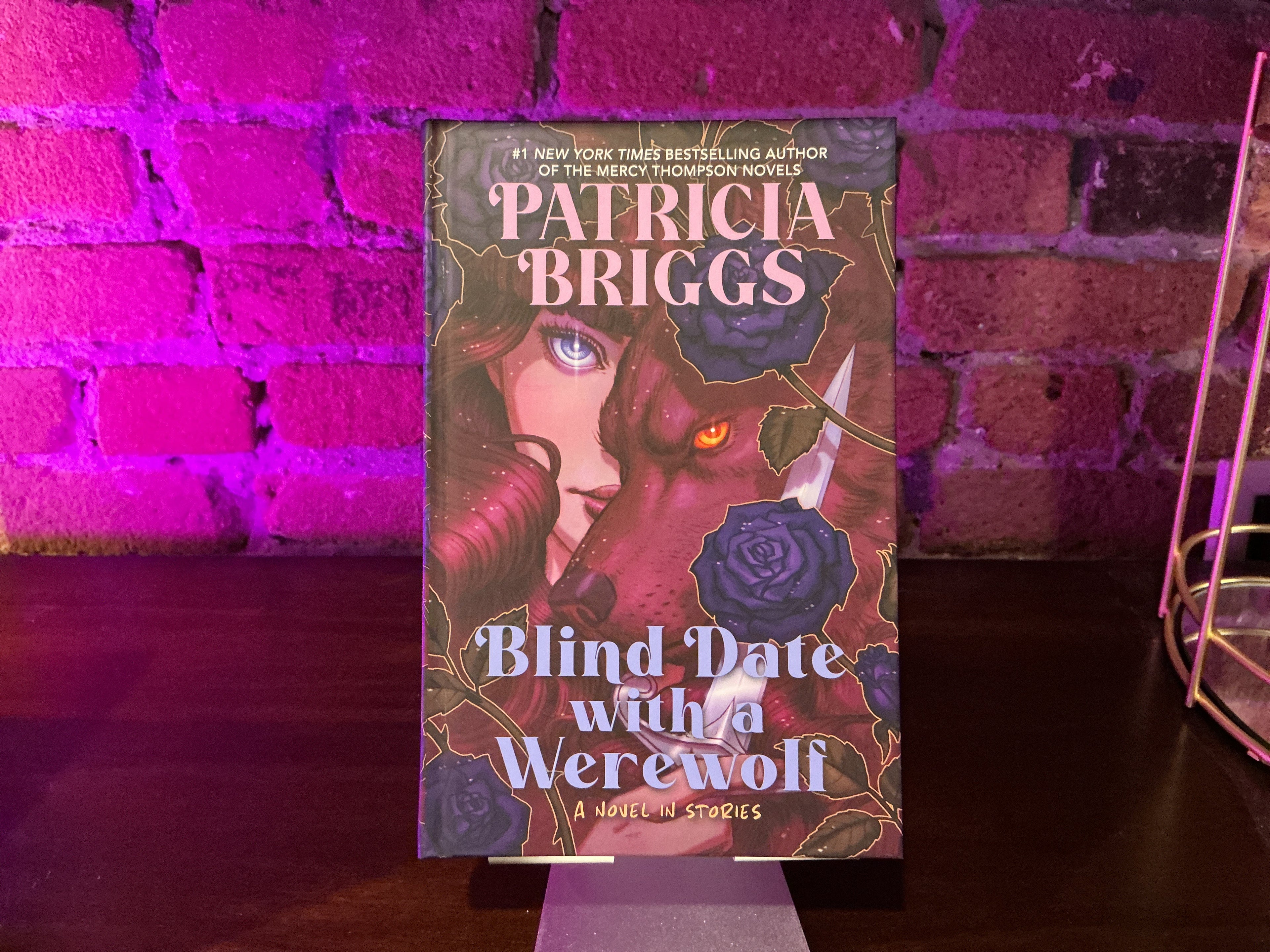 Blind Date with a Werewolf - Patricia Briggs