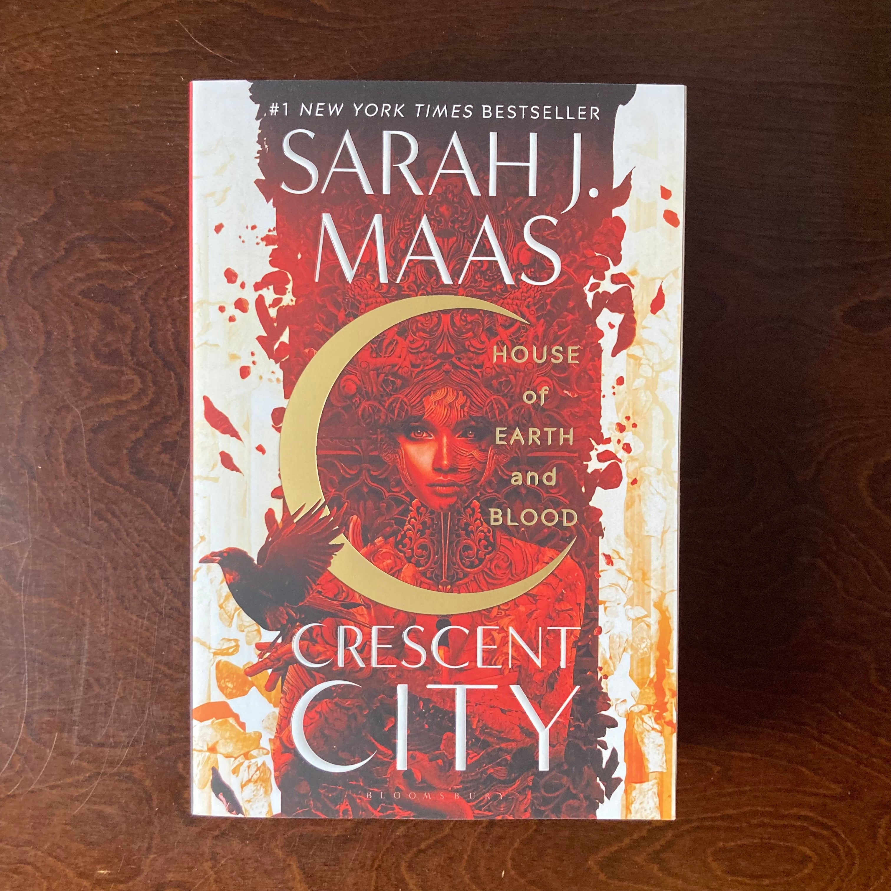 House of Earth and Blood (Crescent City #1) - Sarah J Maas