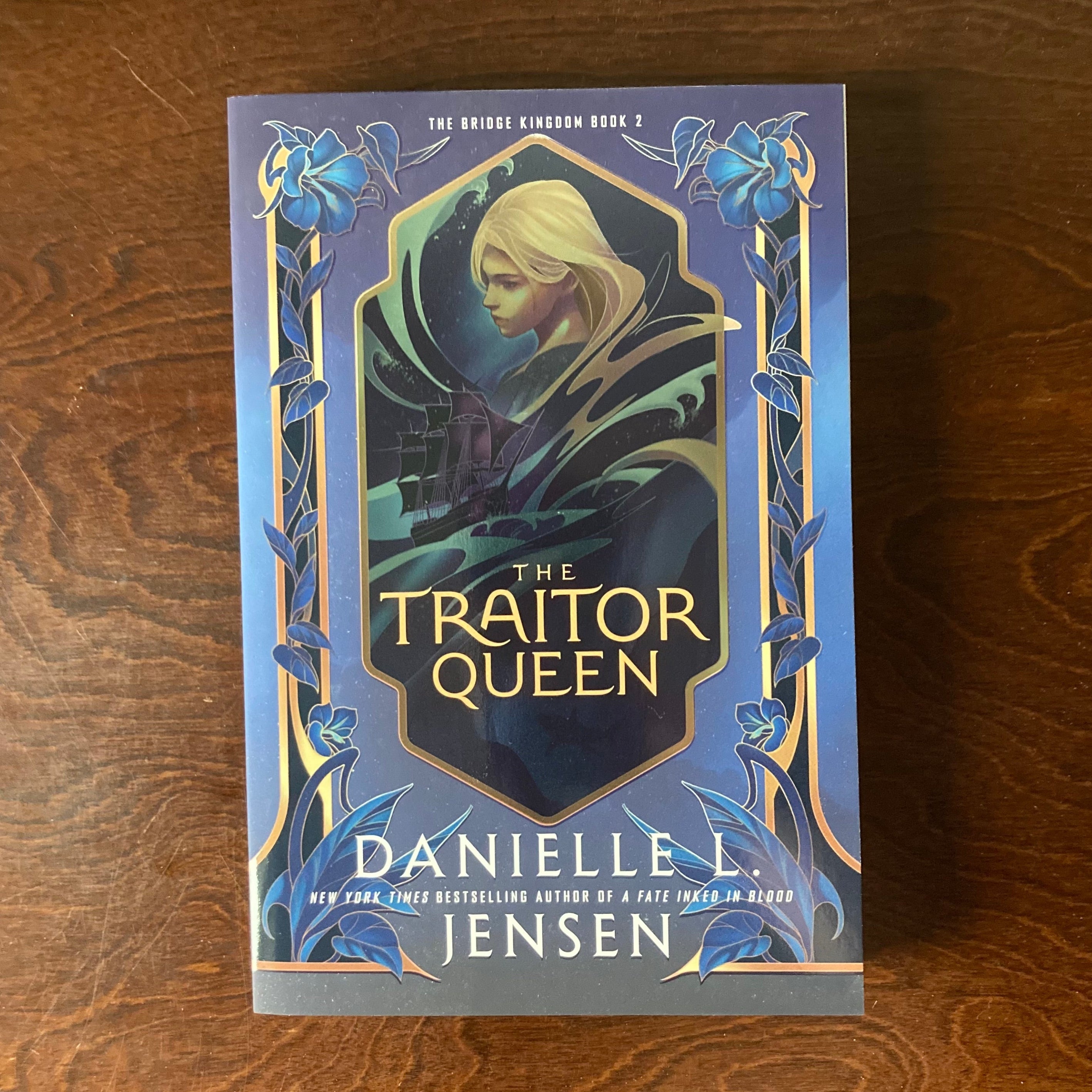 Traitor Queen - Danielle L Jensen