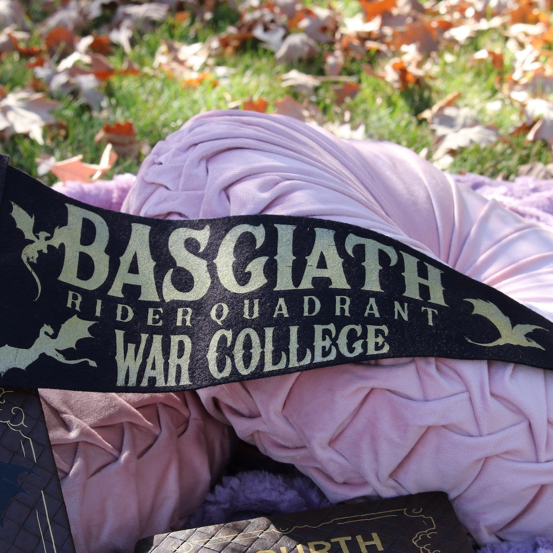Basgiath War College Pennant | Fourth Wing Black & Gold