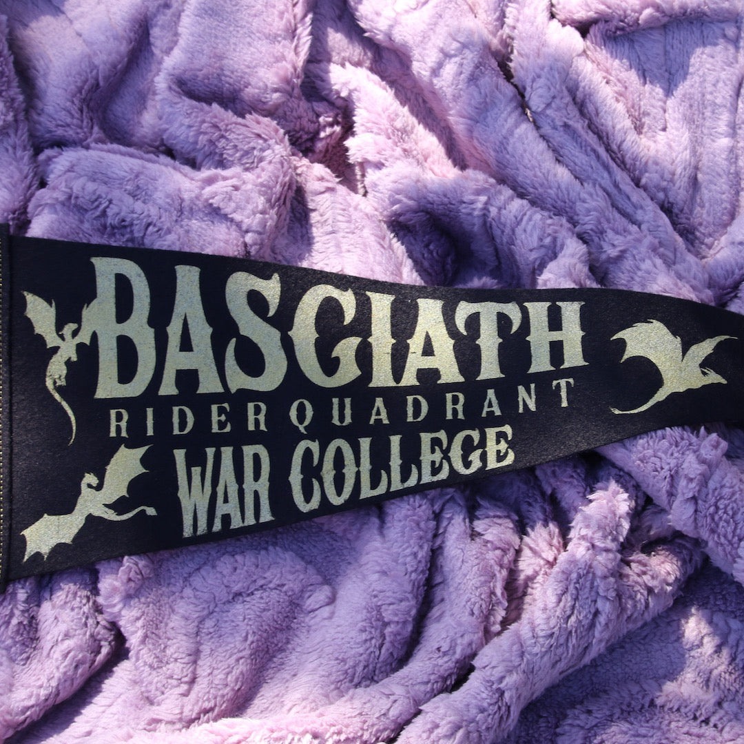 Basgiath War College Pennant | Fourth Wing Black & Gold